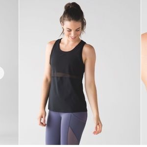 Lululemon Fast As Light 2-In-1 Tank Size 8
